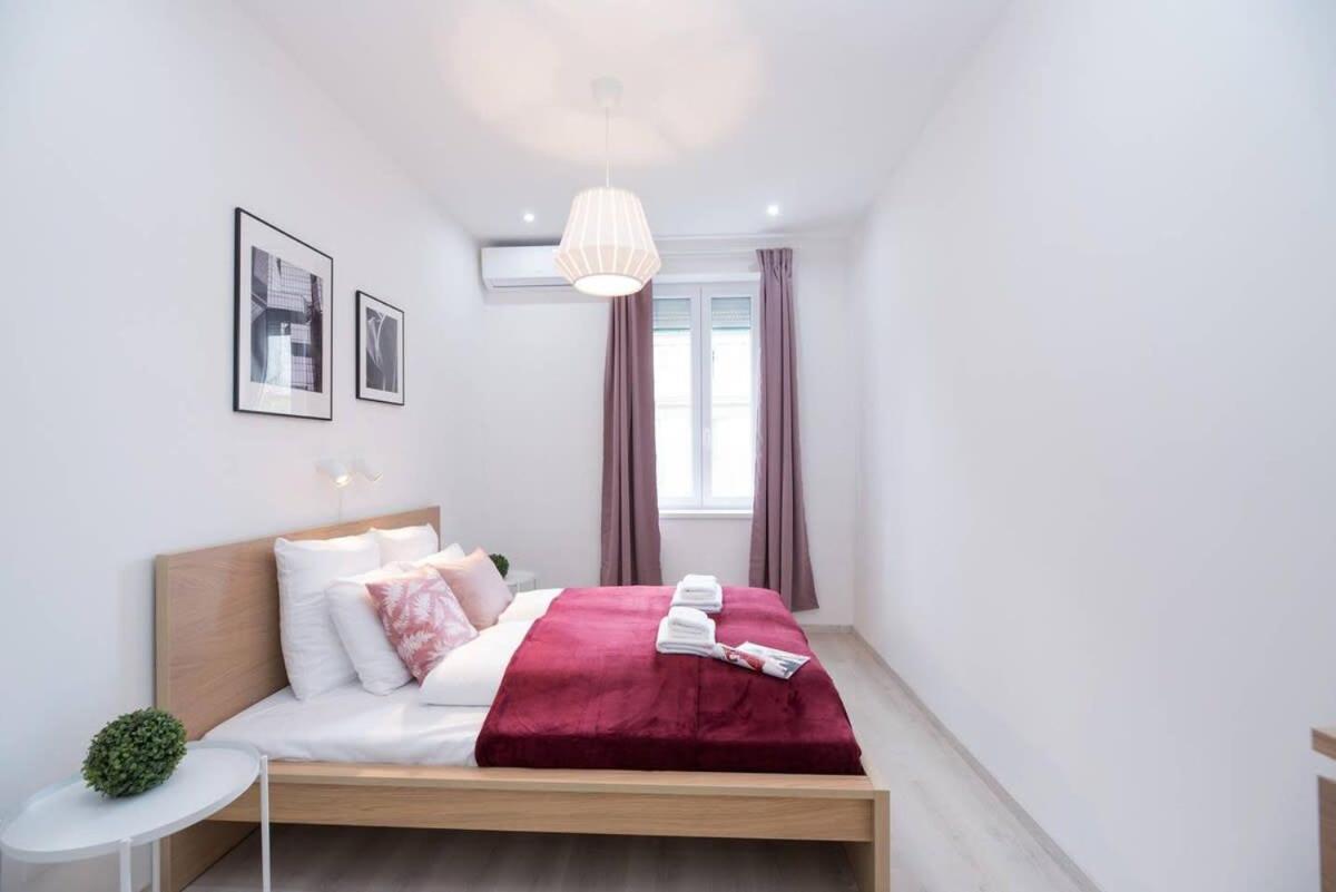 בודפשט Trendy Central Apartment At Castle מראה חיצוני תמונה