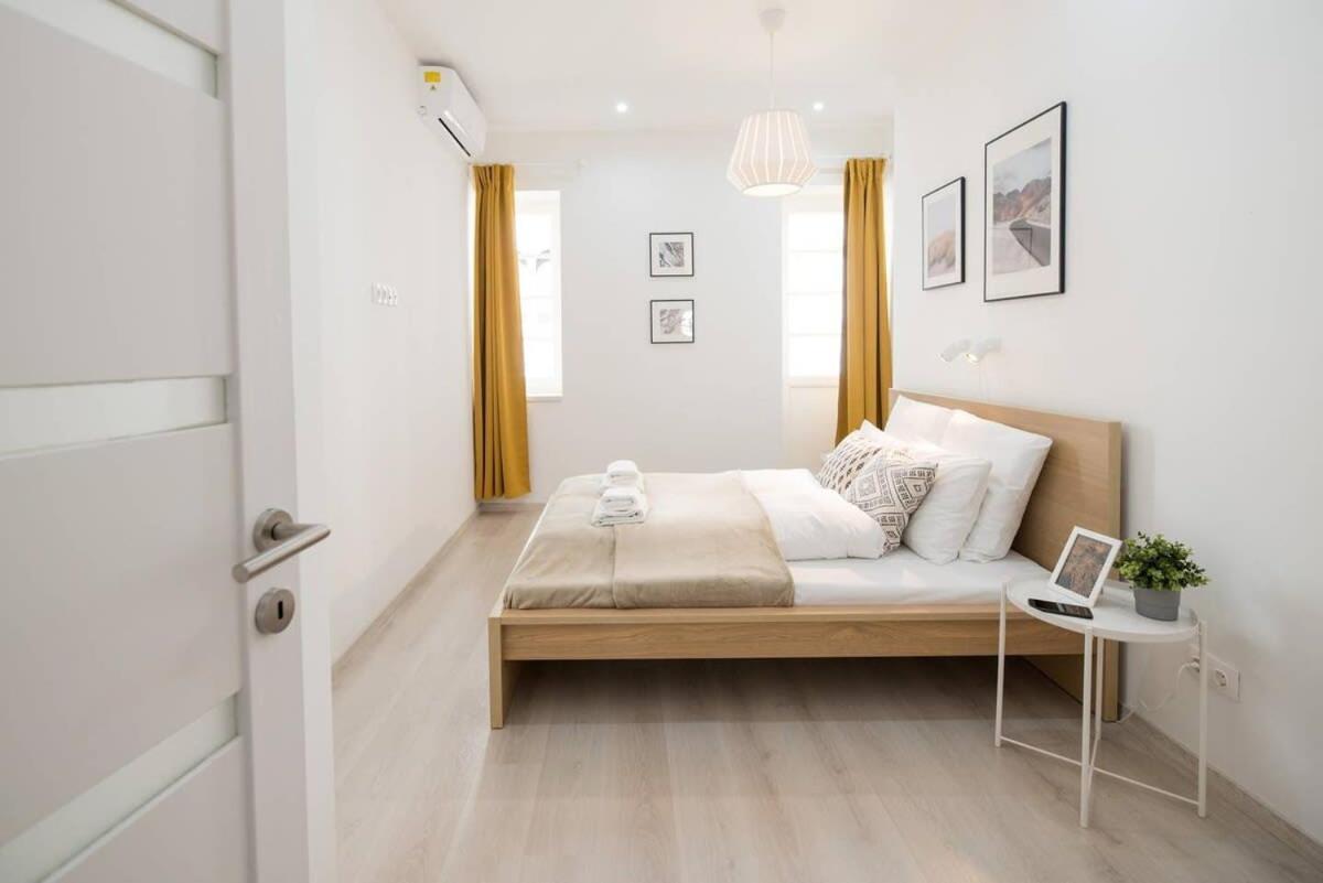 בודפשט Trendy Central Apartment At Castle מראה חיצוני תמונה