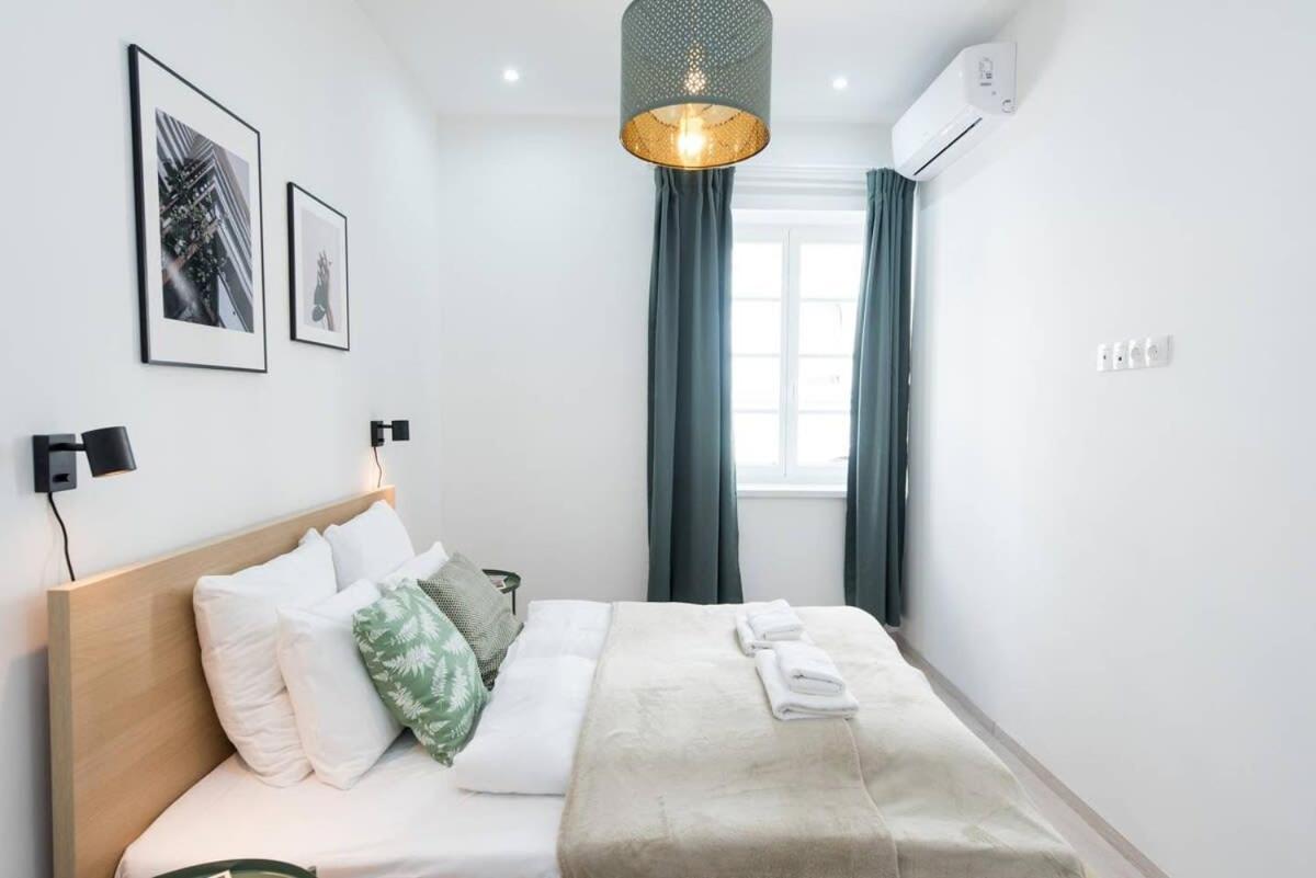 בודפשט Trendy Central Apartment At Castle מראה חיצוני תמונה