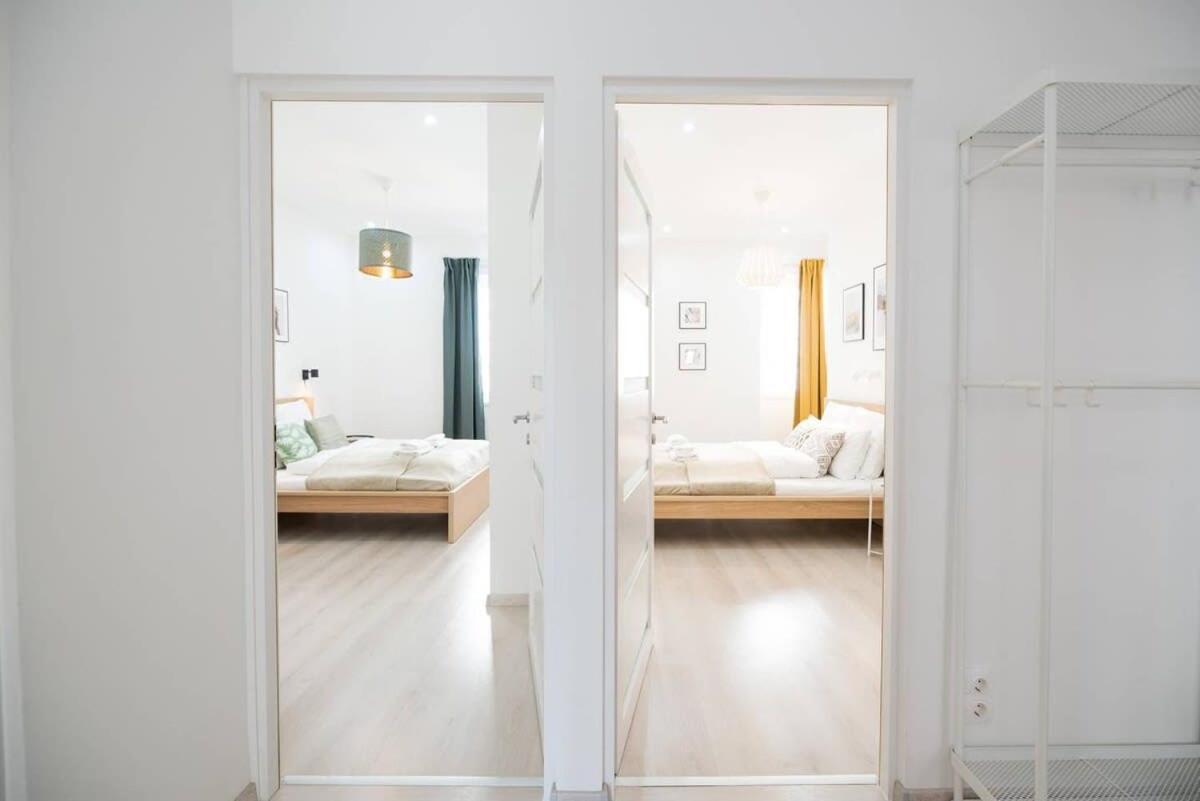 בודפשט Trendy Central Apartment At Castle מראה חיצוני תמונה